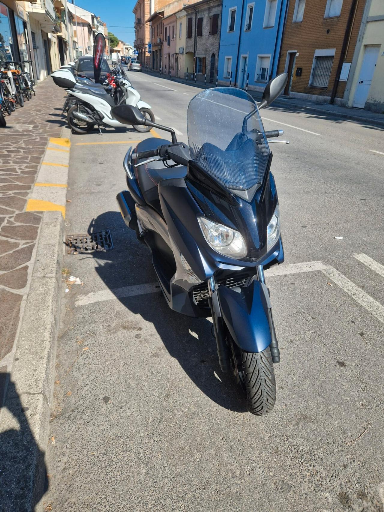 Yamaha XMAX 125 anno 2010 colore Blu