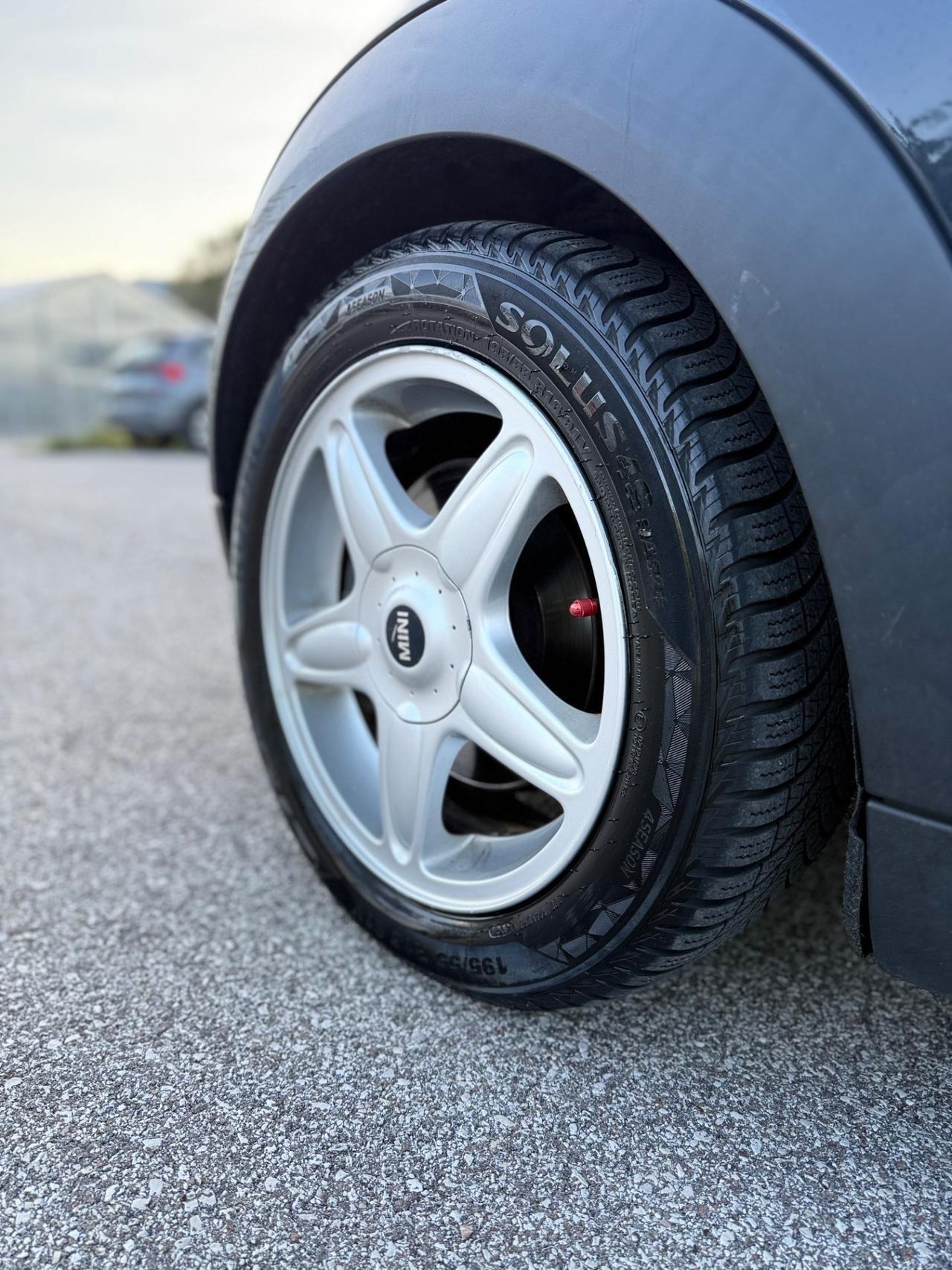 Mini 1.6 16V 120cv R56 OK NEOPATENTATI