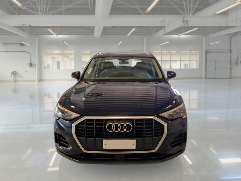 AUDI Q3 35 TFSI S tronic Business