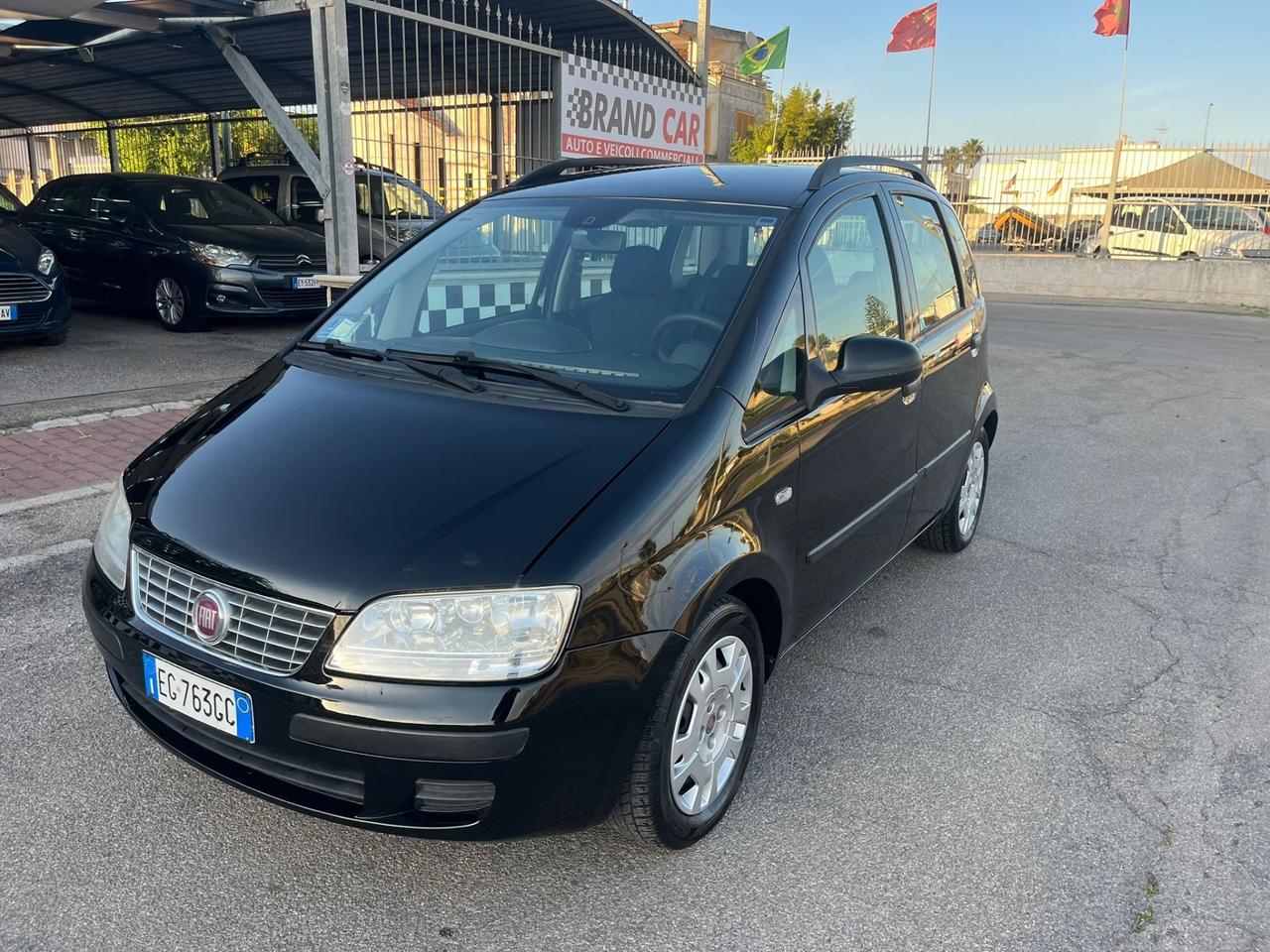 Fiat Idea 1.4 Dynamic GPL Unipro 2010