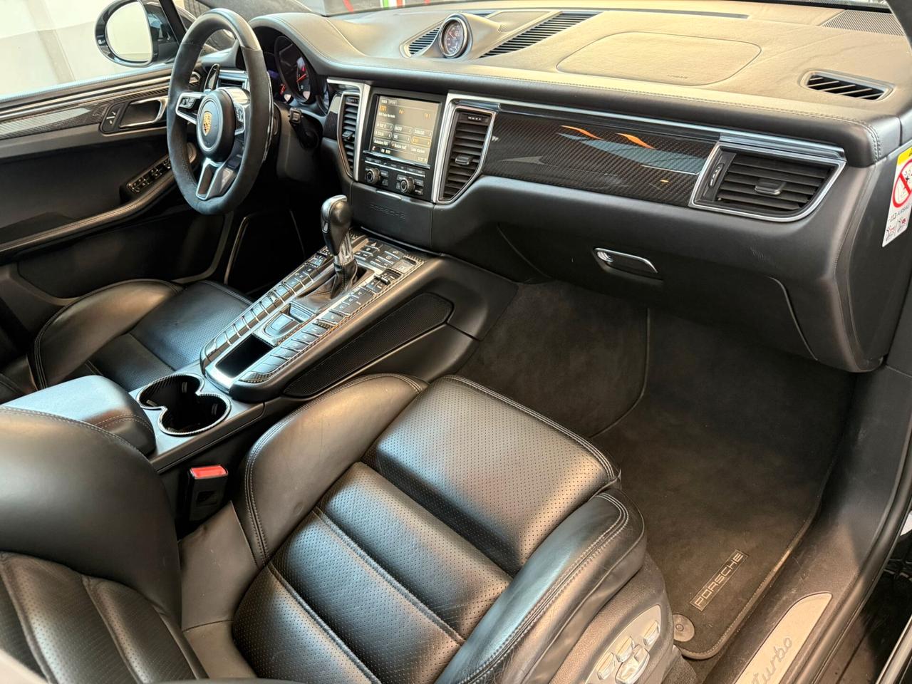 Porsche Macan 3.6 Turbo full optional GANCIO TRAINO+CHRONO+CARBO+SCARICO+DOPPIO TETTO