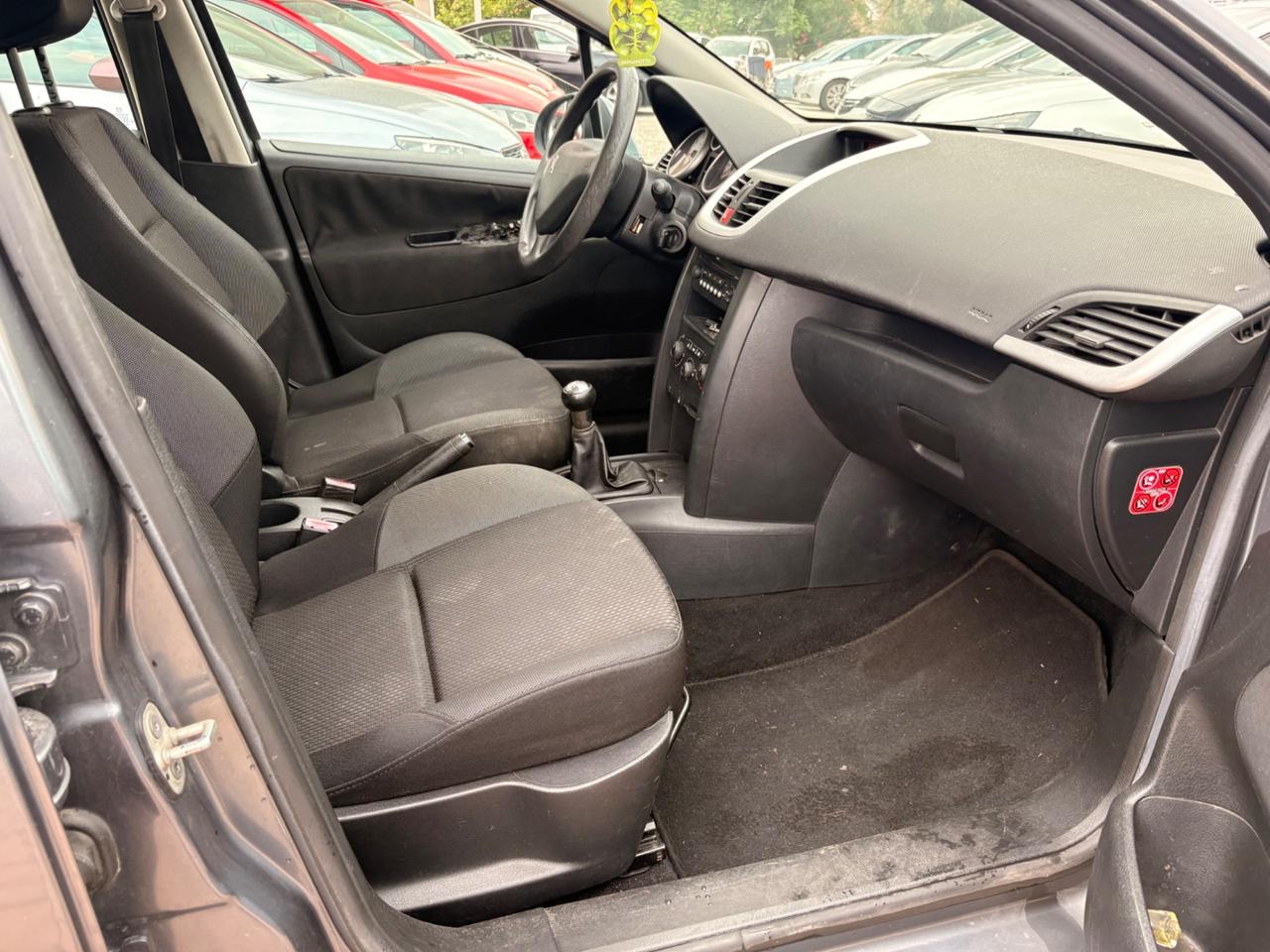 Peugeot 207 1.4 8V 75CV 3p. X Line ECO GPL