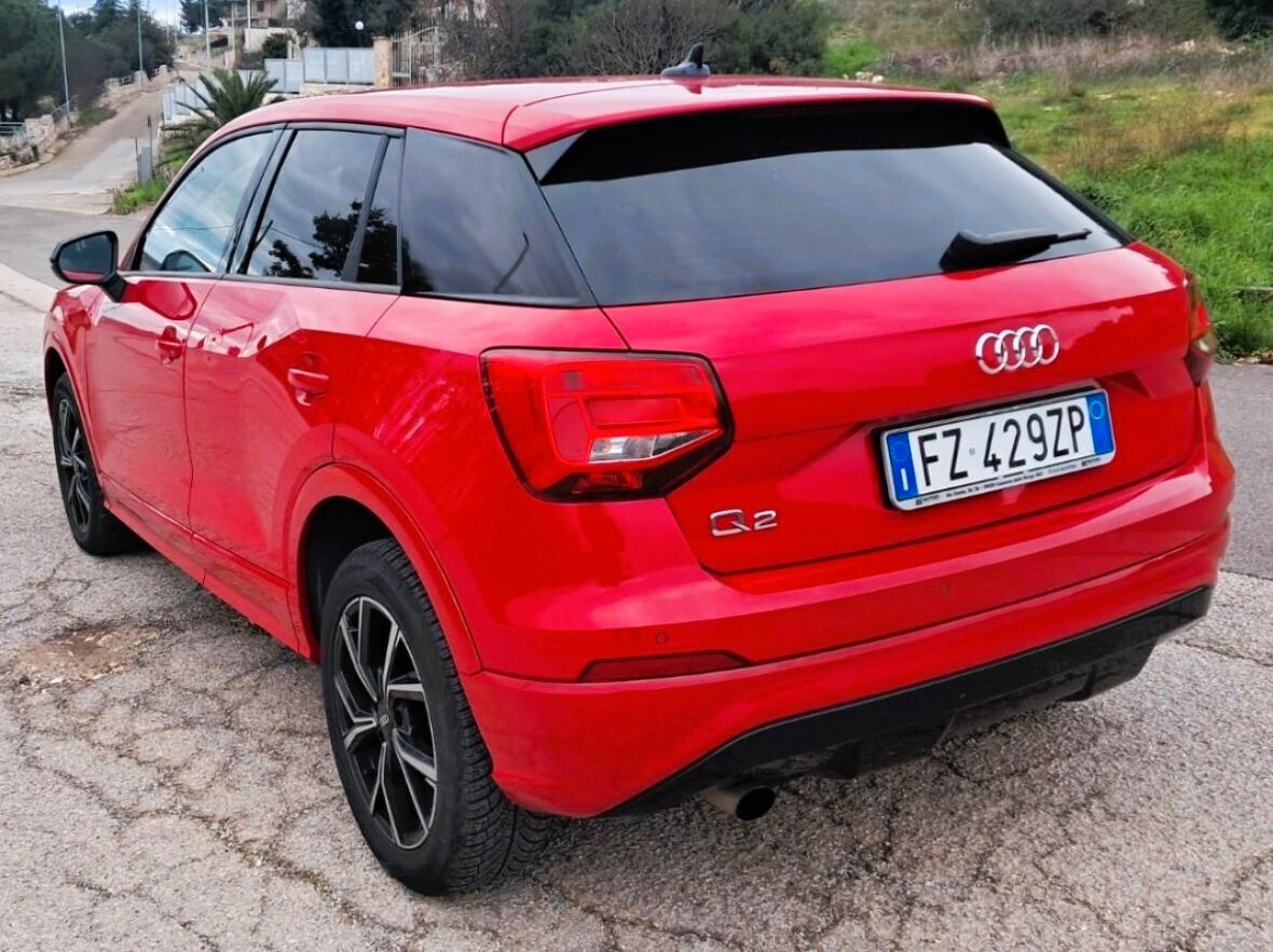 Audi Q2 35 TDI quattro S tronic Admired (Iva esposta)