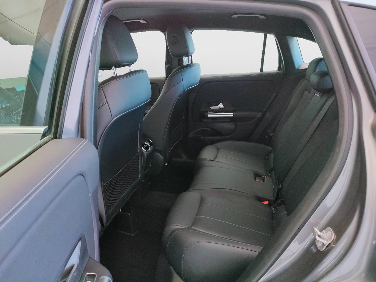 Mercedes-Benz GLA-H247 2023 - GLA 180 d Progressive Advanced Plus auto