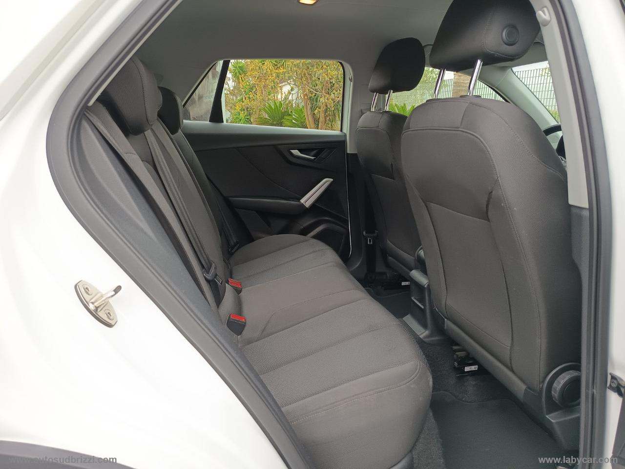 AUDI Q2 30 TDI S tronic Business