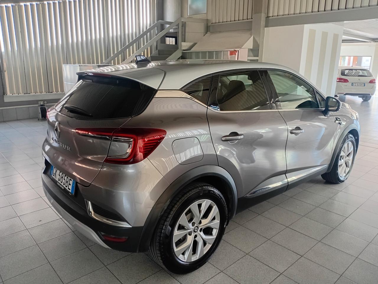 Renault Captur TCe 100 CV GPL FAP Intens