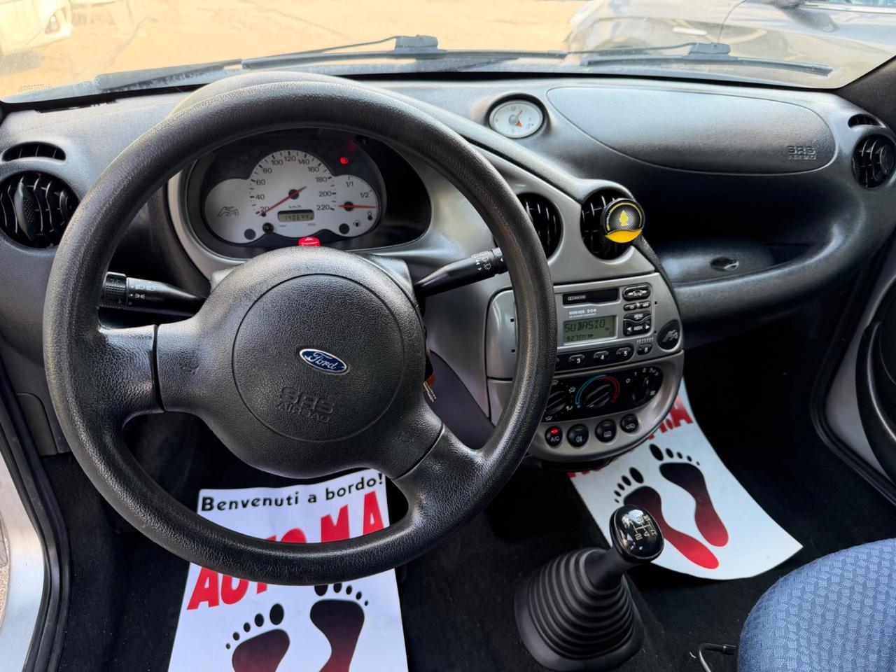 Ford Ka 2004 1.3 benzina km 140,000 ok neopatentati ! ! !