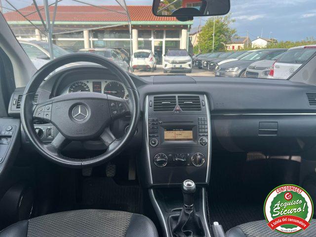 MERCEDES-BENZ B 180 CDI Premium