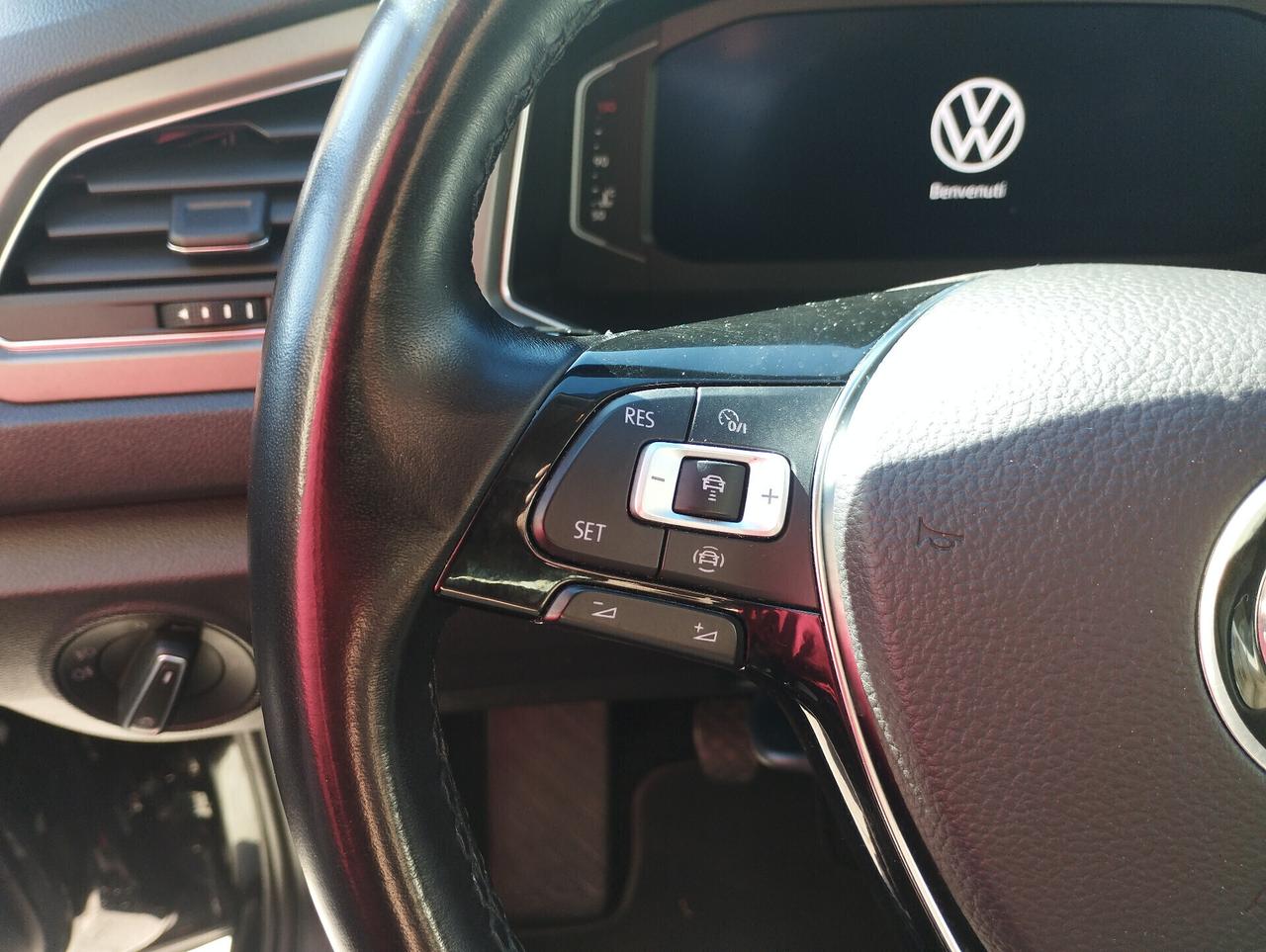 Volkswagen T-Roc 2.0 TDI SCR Business BlueMotion Technology