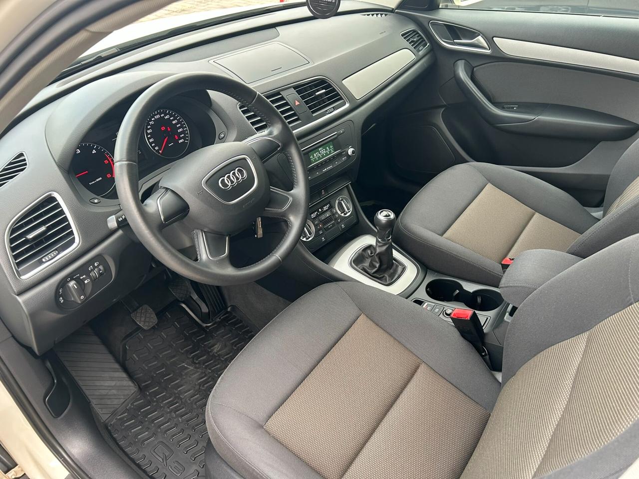 Audi Q3 2.0 TDI 140CV - OK NEOPATENTATI