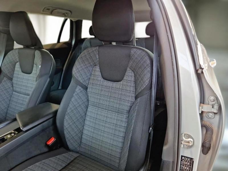 VOLVO V60 B4 D AUTOMATICO CORE STATION WAGON