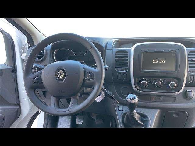 Renault trafic T27 2.0 dci 120cv L1H1