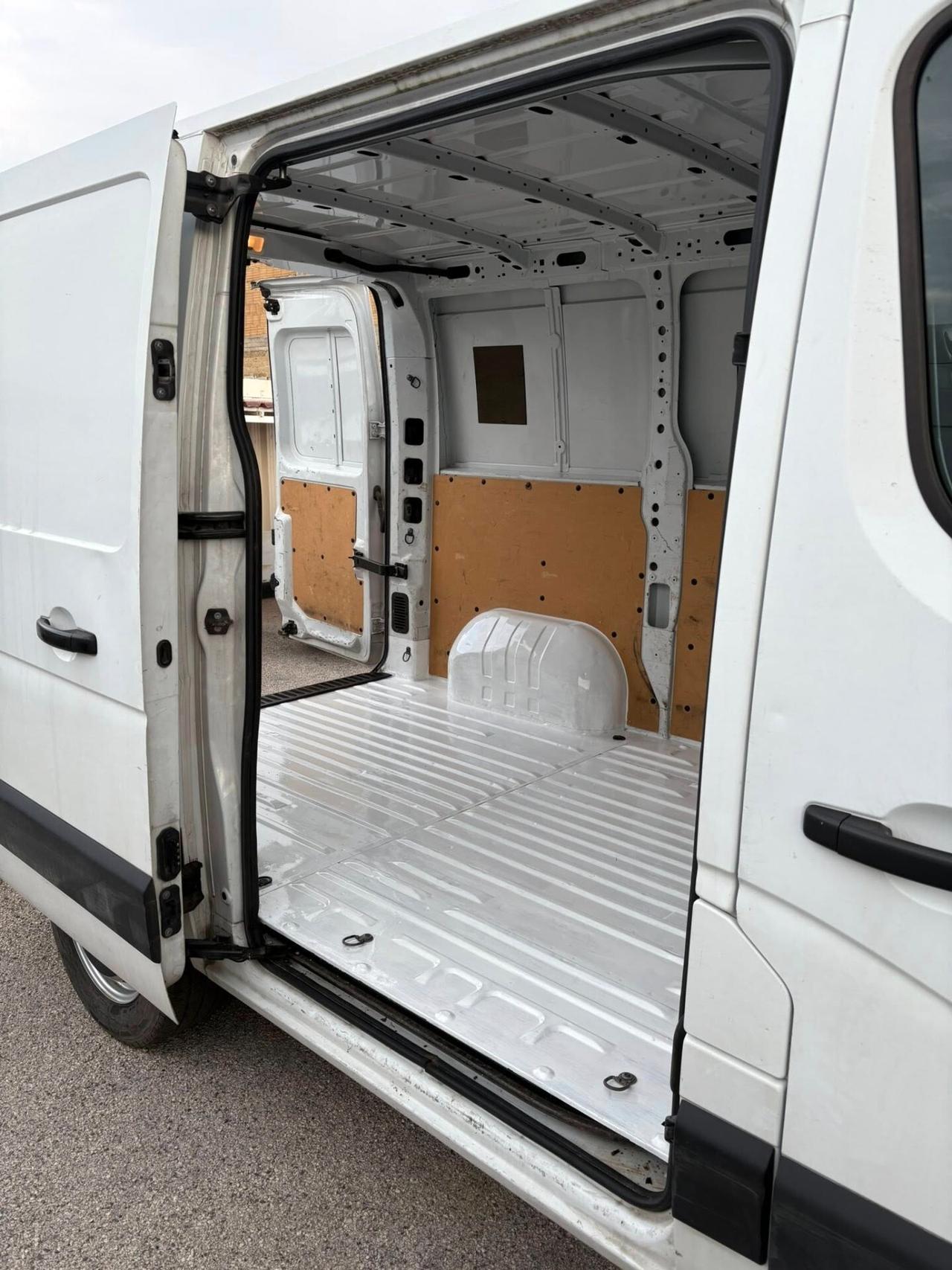 Renault Master 2.3 dCi/110 PC-TN uniprò