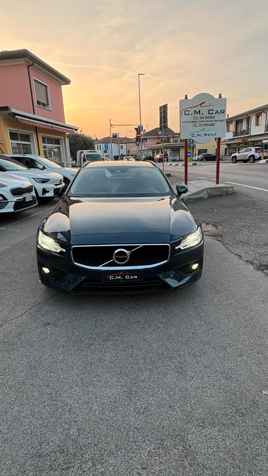 Volvo V60 B4 (d) Geartronic Momentum Business Pro