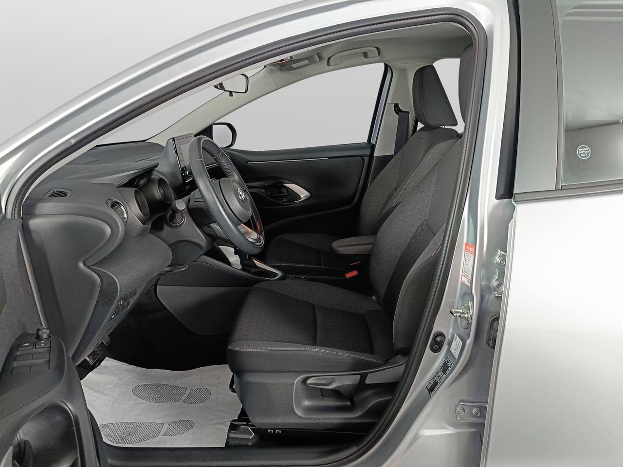 TOYOTA Yaris IV 2020 - Yaris 1.5h Trend