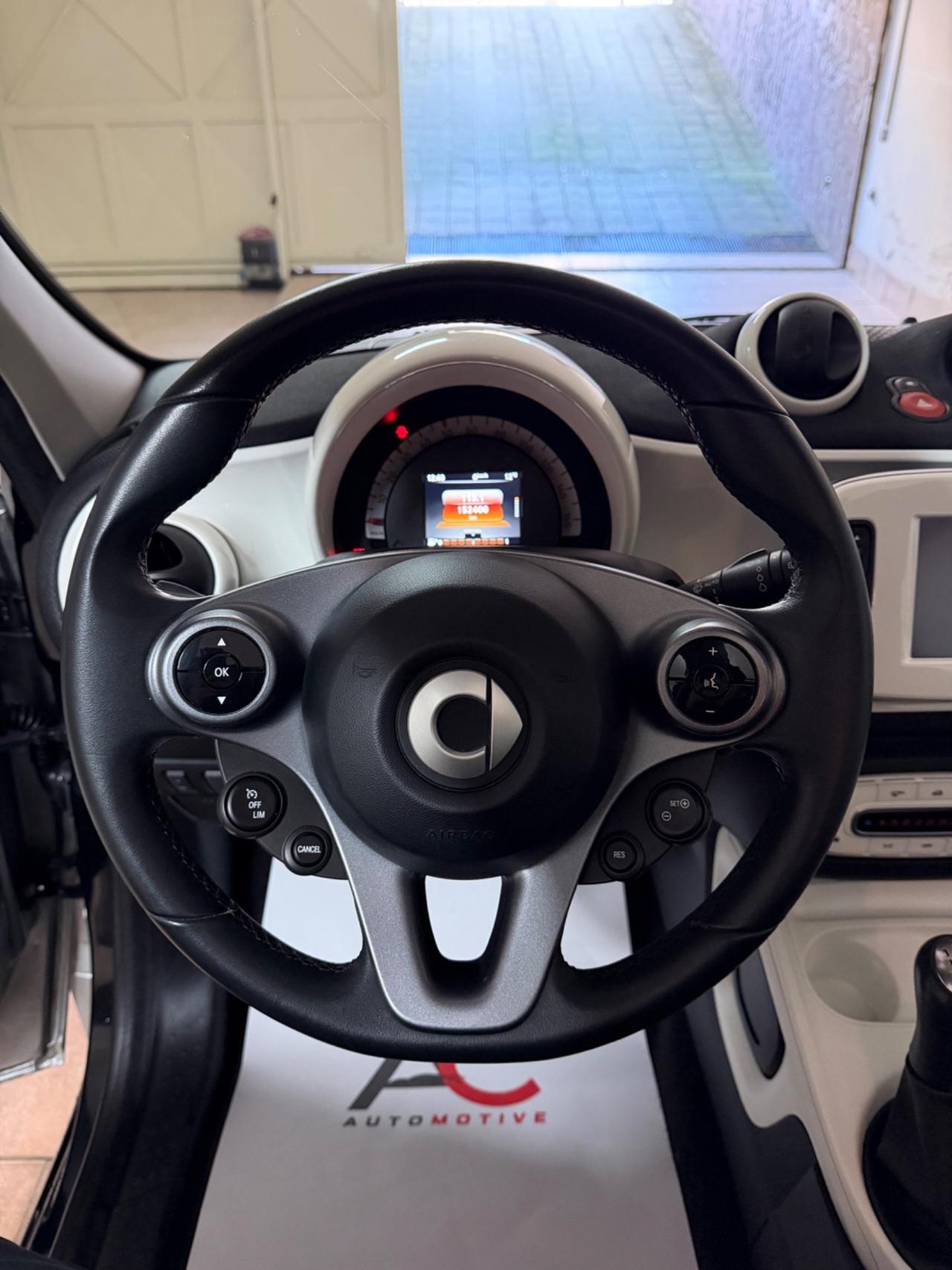 Smart ForFour 70 1.0 Prime