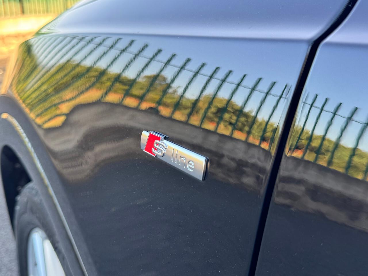 Audi Q3 2.0 TDI 120 CV S tronic S line Edition