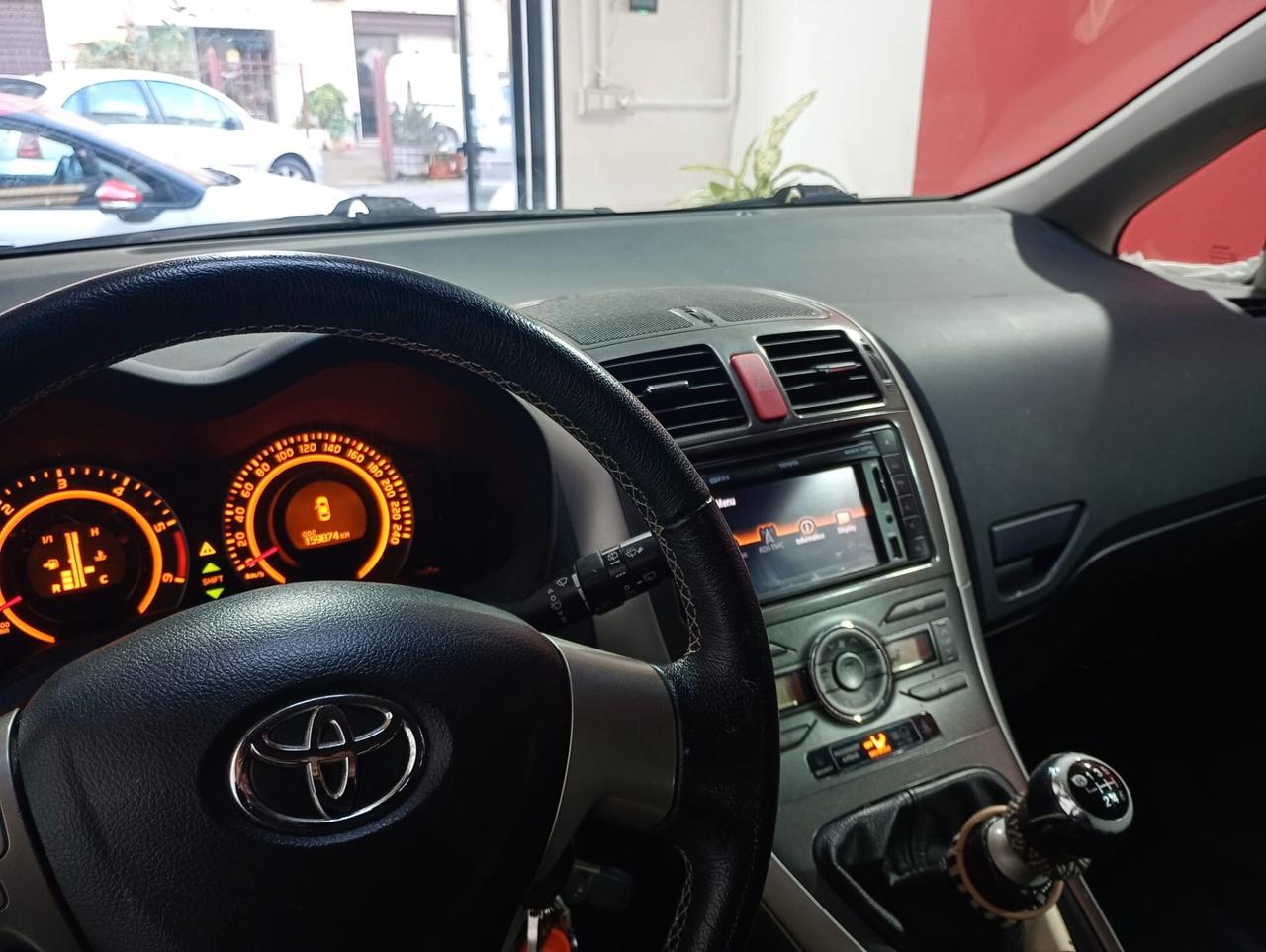 Toyota Auris 1.4 D-4D 5 porte Sol