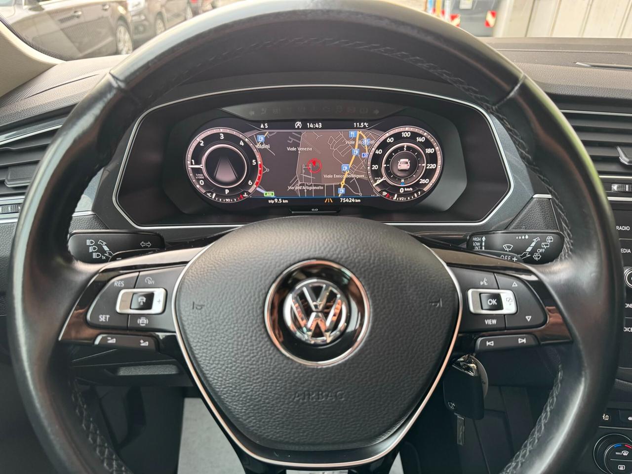 Volkswagen Tiguan 2.0tdi DSG R-Line 4M GARANZIA24M