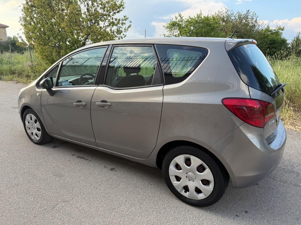 Opel Meriva 1.3 CDTI 95CV ecoFLEX Cosmo