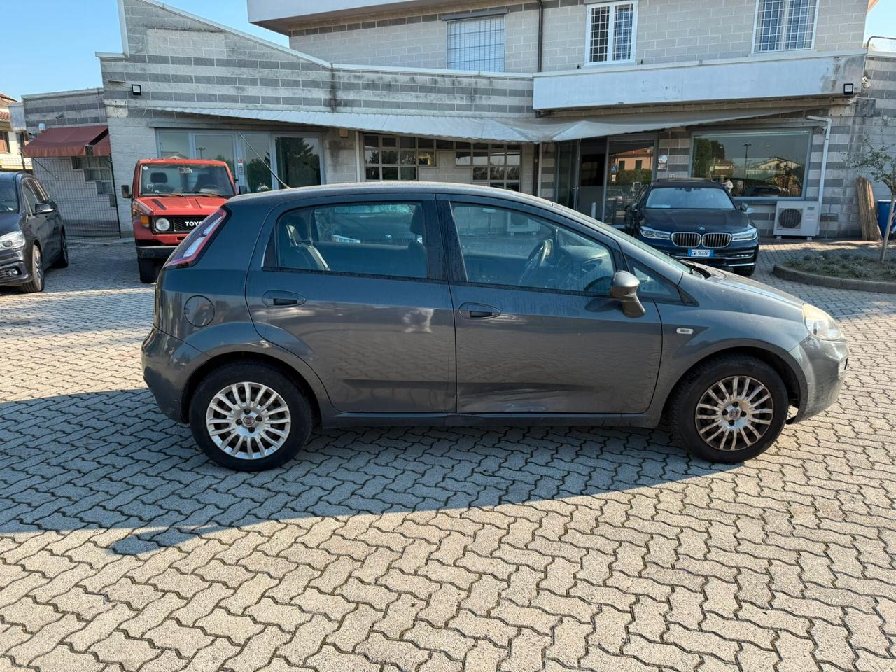 Fiat Punto 1.2 8V 5 porte Street
