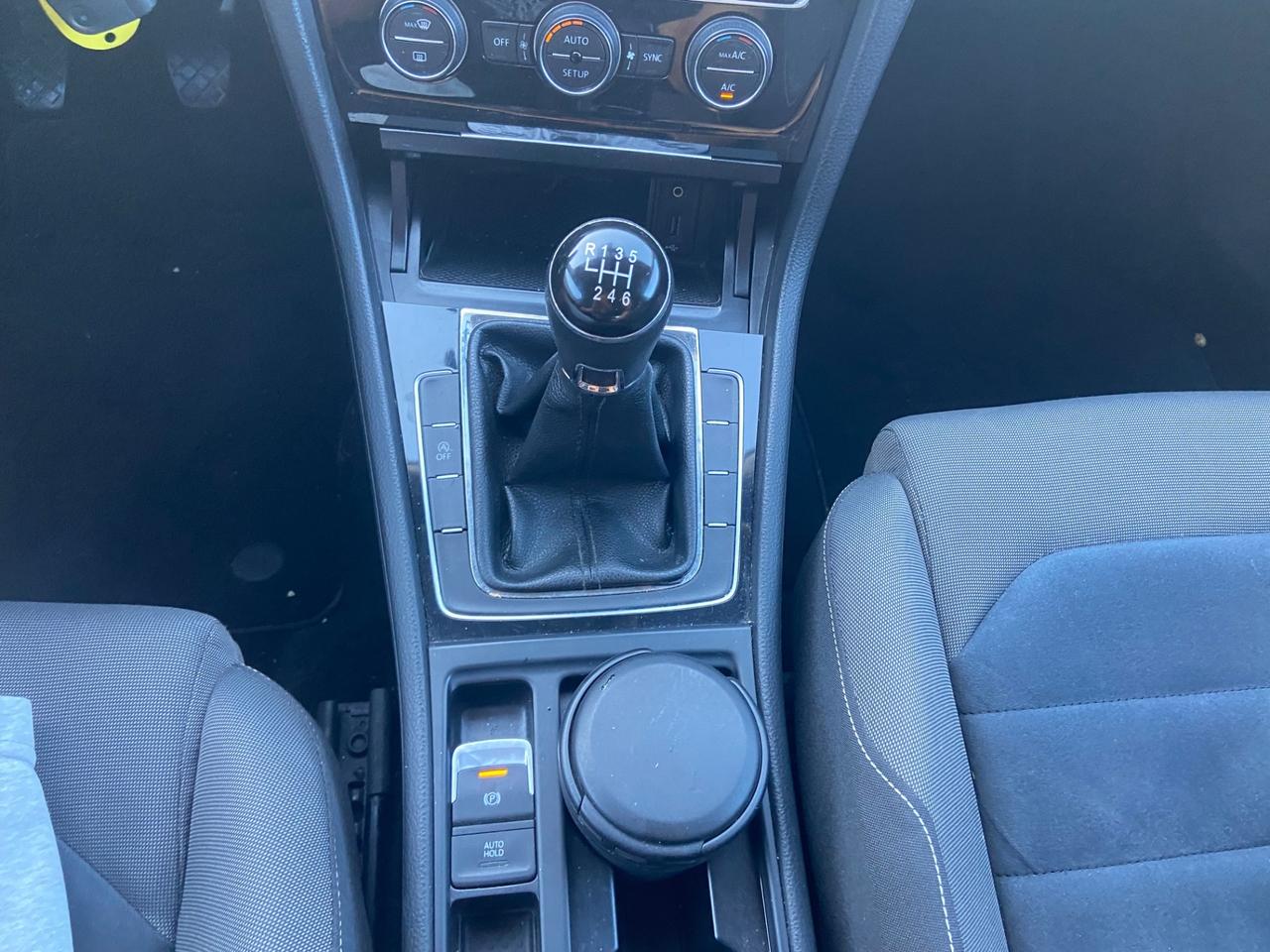 Volkswagen Golf 2.0 TDI 5p. Highline BlueMotion Technology