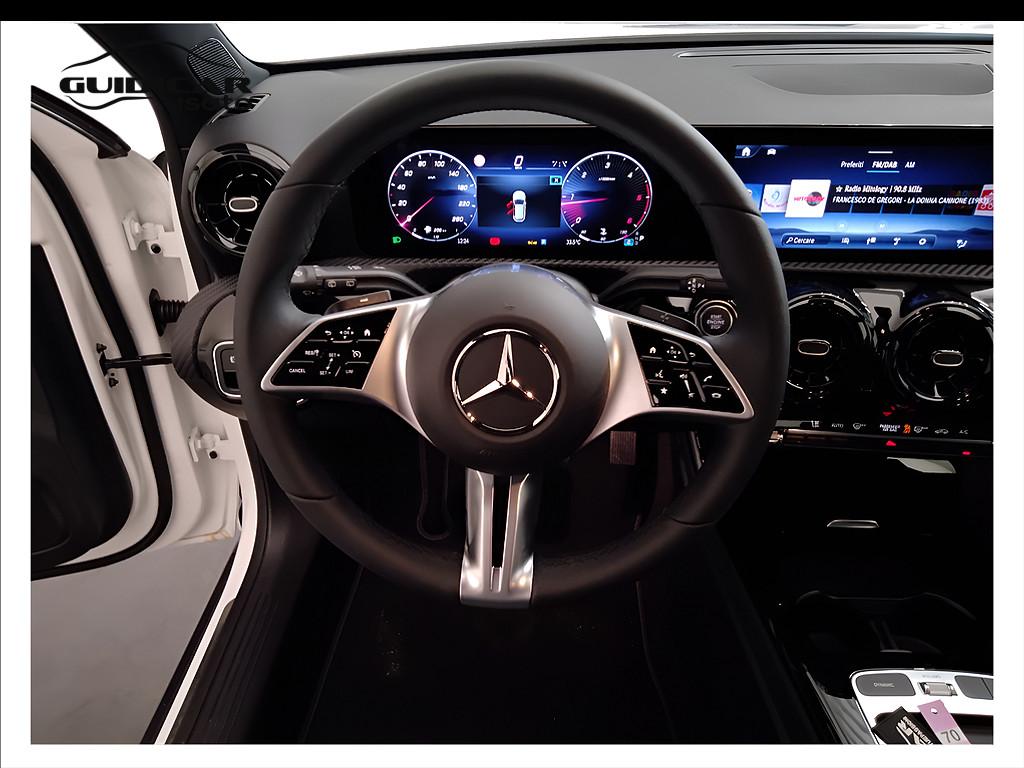 Mercedes-Benz Classe A - W177 2023 - A 180 d Advanced auto