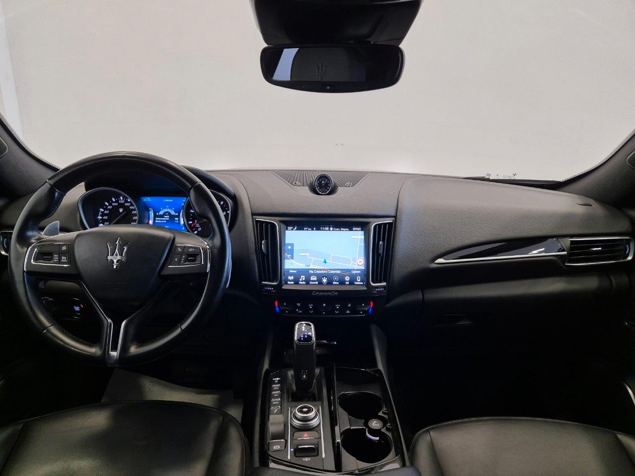 Maserati Levante 3.0 V6 350cv auto
