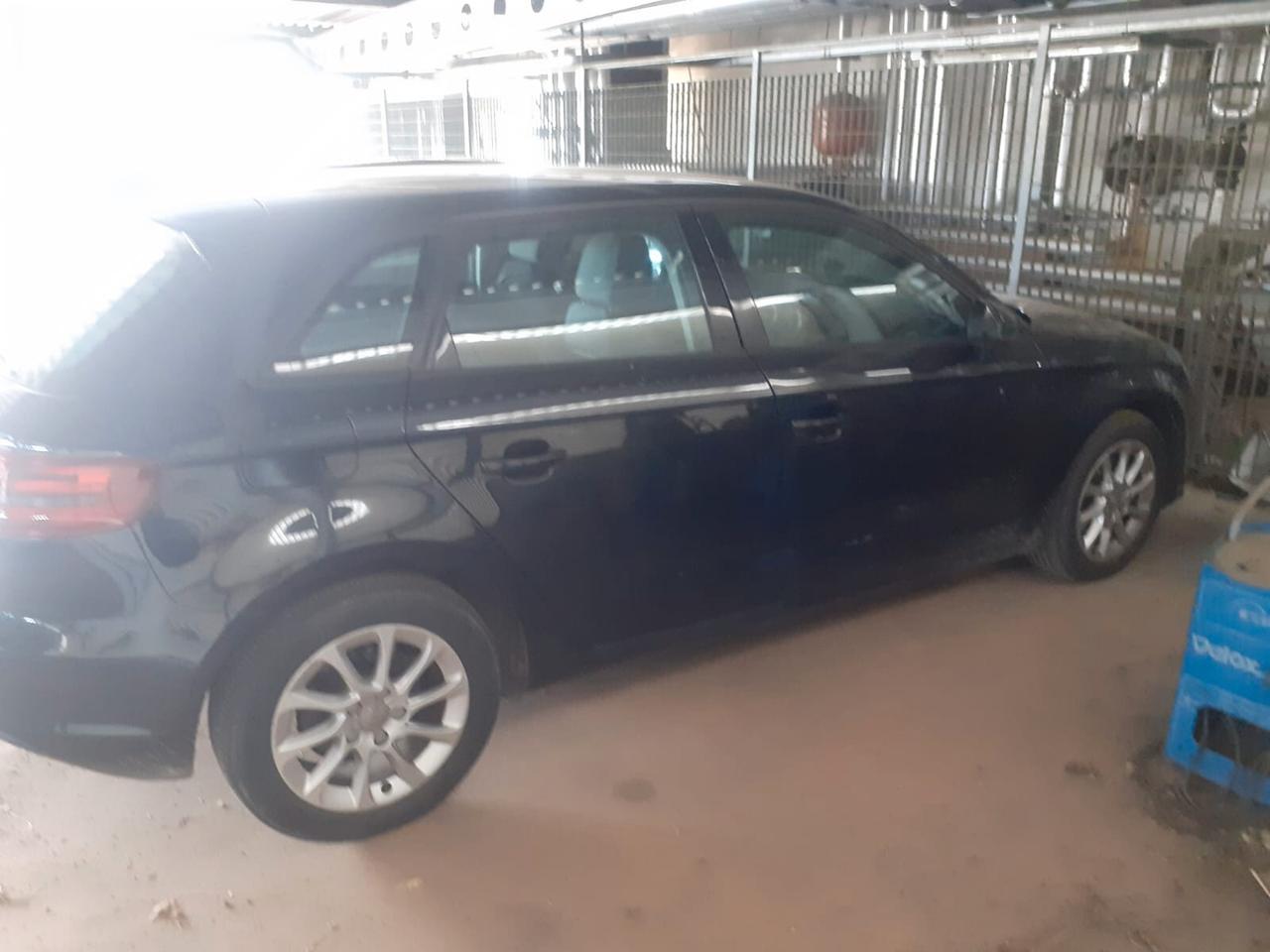 Audi A3 SPB 1.6 TDI ultra Ambition - 2014