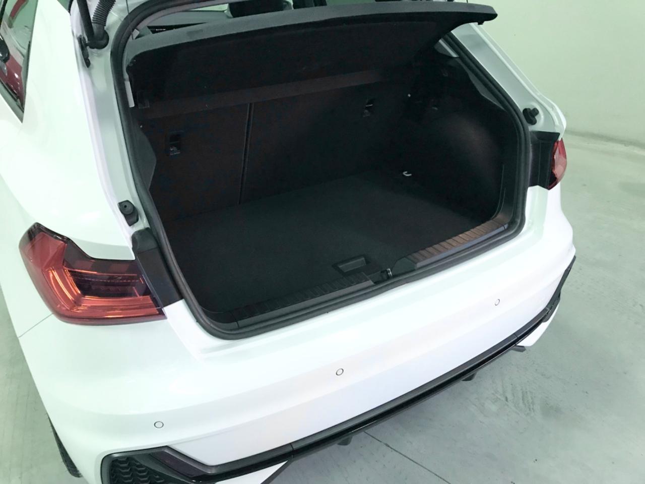 Audi A1 SPB 30 TFSI Identity Black S.Line