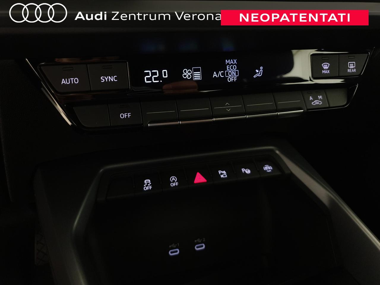 Sedan 30TFSI 116CV S tronic Business