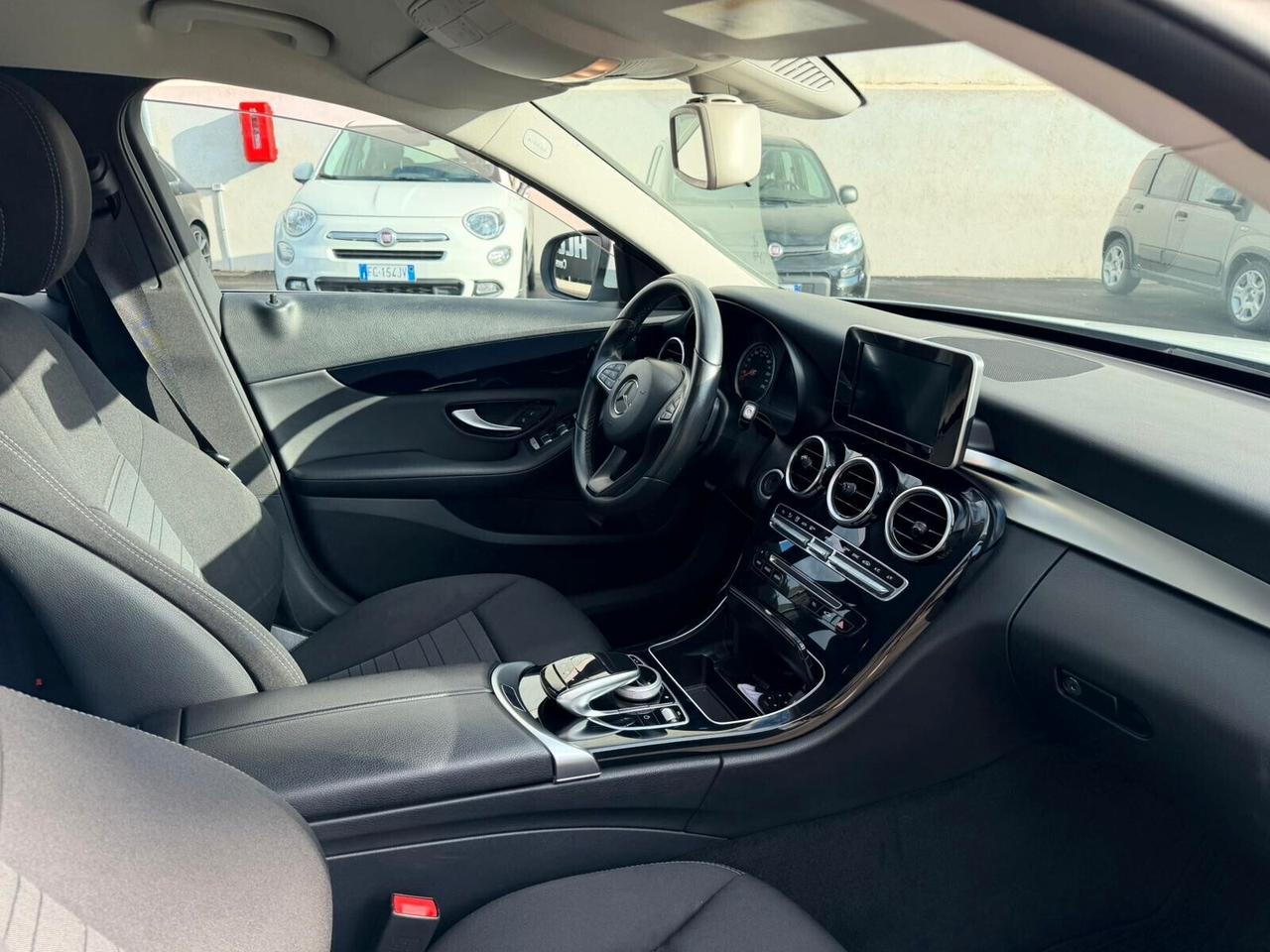 Mercedes-benz C 220d Automatic Exclusive