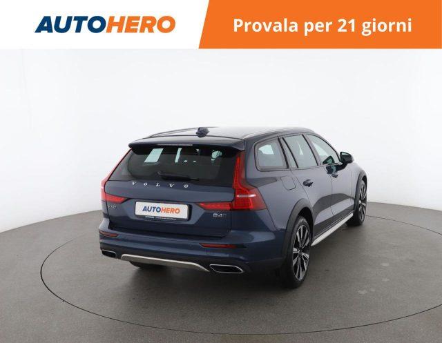 VOLVO V60 Cross Country B4 (d) AWD Geartronic Business Pro