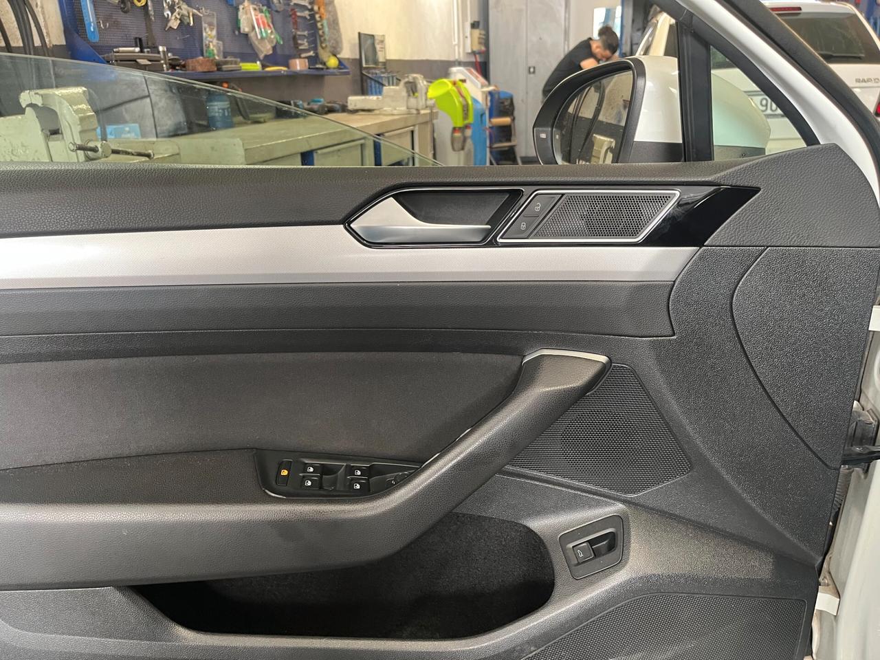 Volkswagen Passat Variant 1.6 TDI Trendline BlueMotion Technology