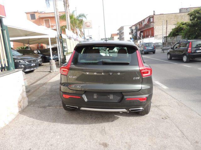 VOLVO XC40 D3 AWD Geartronic Inscription