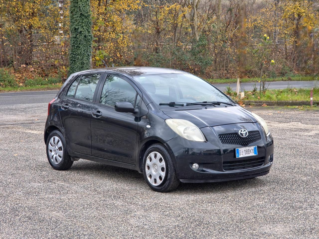 Toyota Yaris 1.3 5 porte 2007-E4 Manuale NEO Benzina