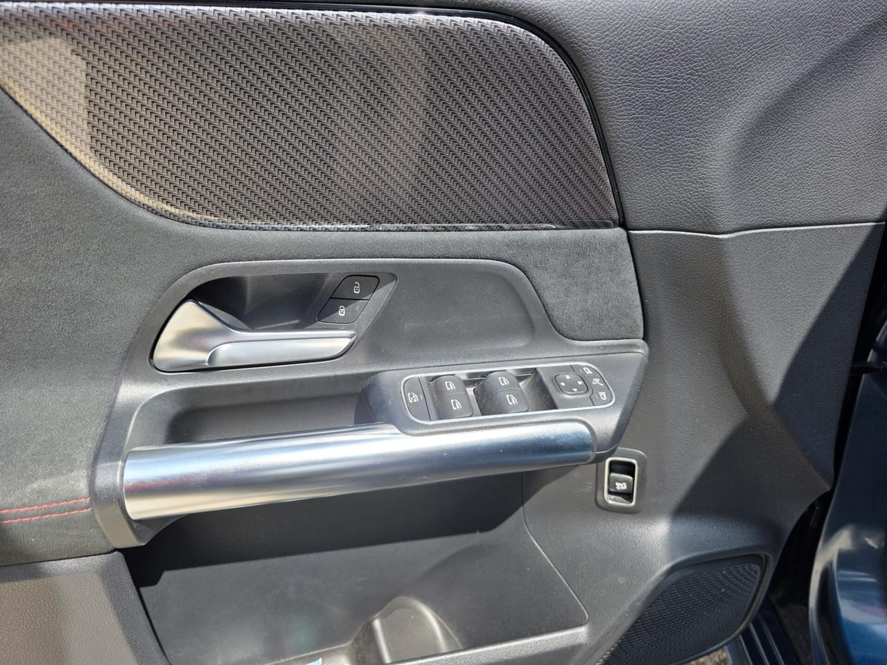 Mercedes-benz B 180 B 180 d Automatic Premium