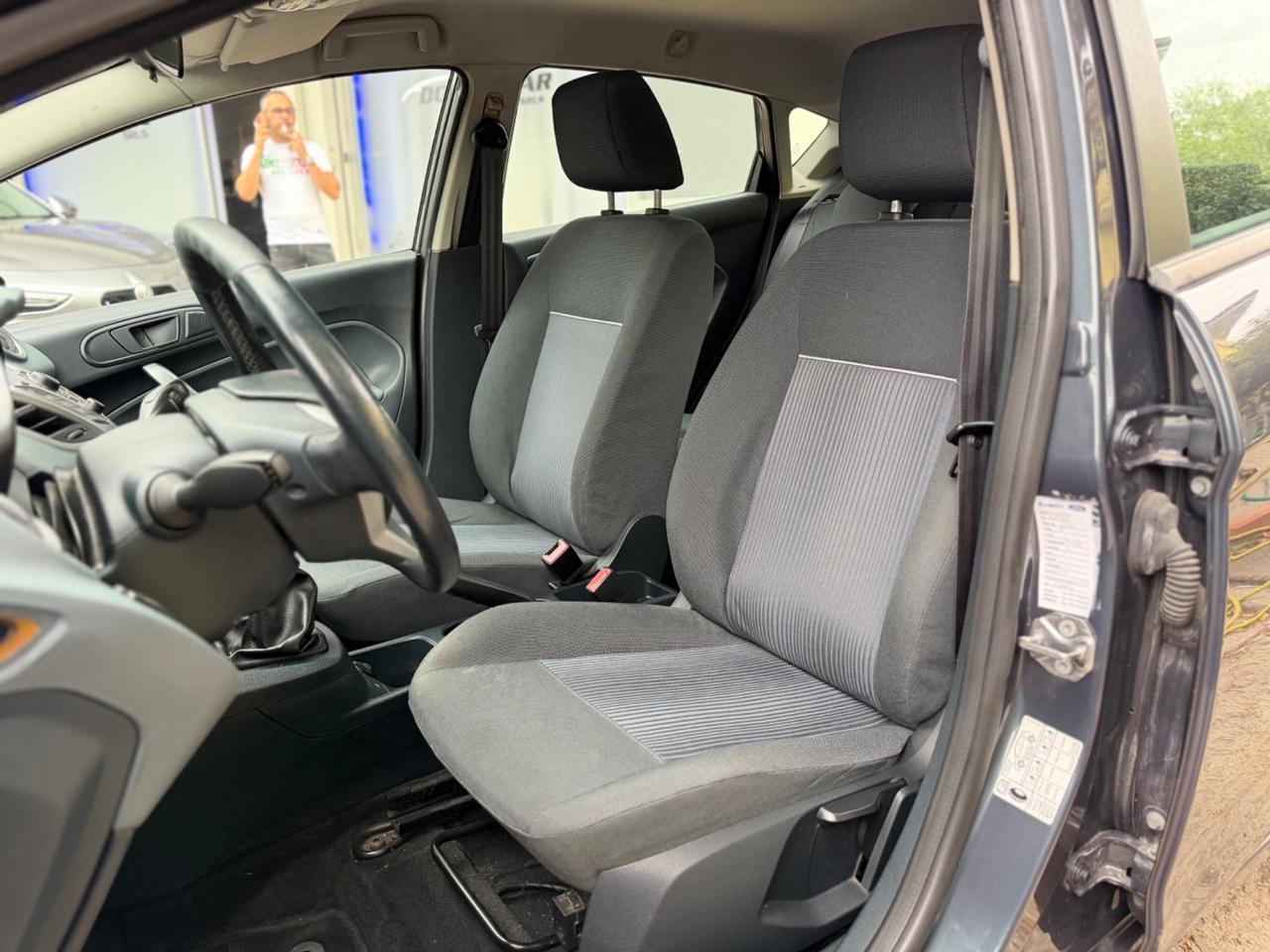 Ford Fiesta 1.4 TDCi 5p. NEOPATENTATI
