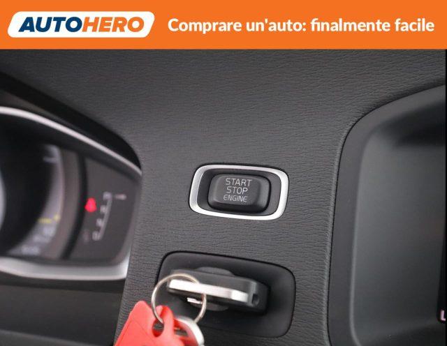 VOLVO V60 Cross Country D3
