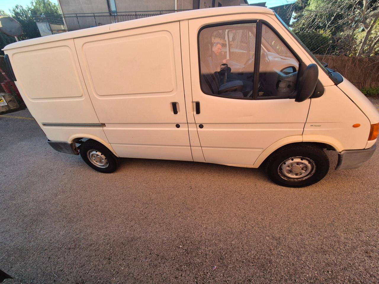 Ford Transit 2.5 Diesel 76 cv