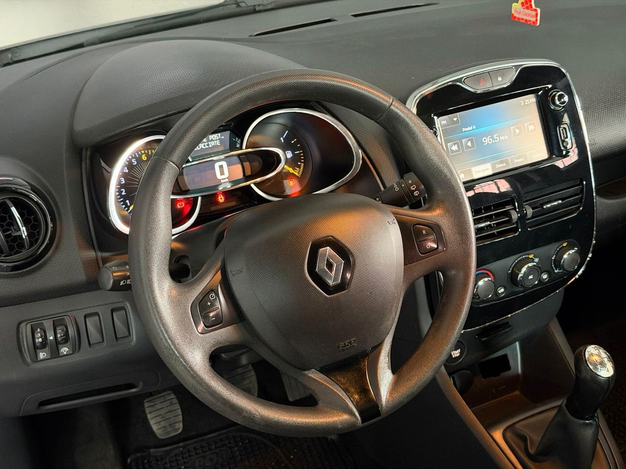 Renault Clio 1.2 75CV 5 porte Live