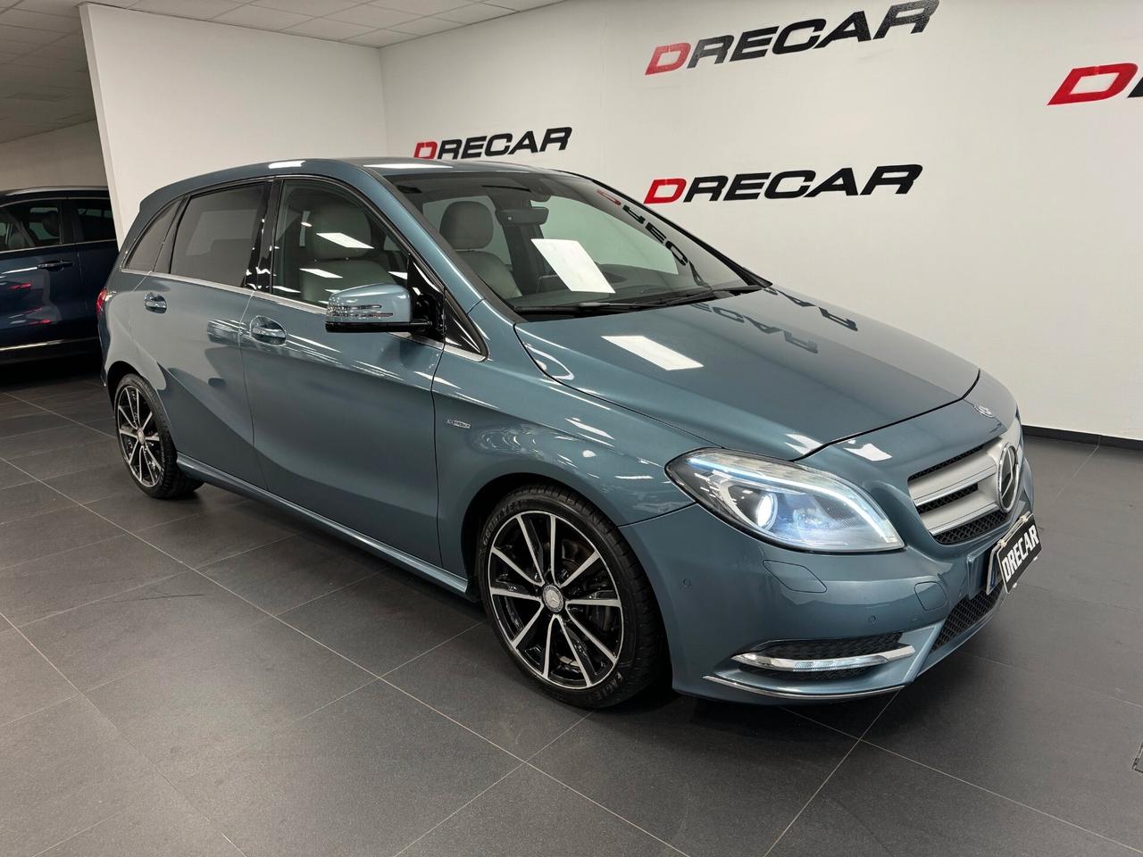 Mercedes-benz B 180 B 180 CDI BlueEFFICIENCY Premium FARI XENON