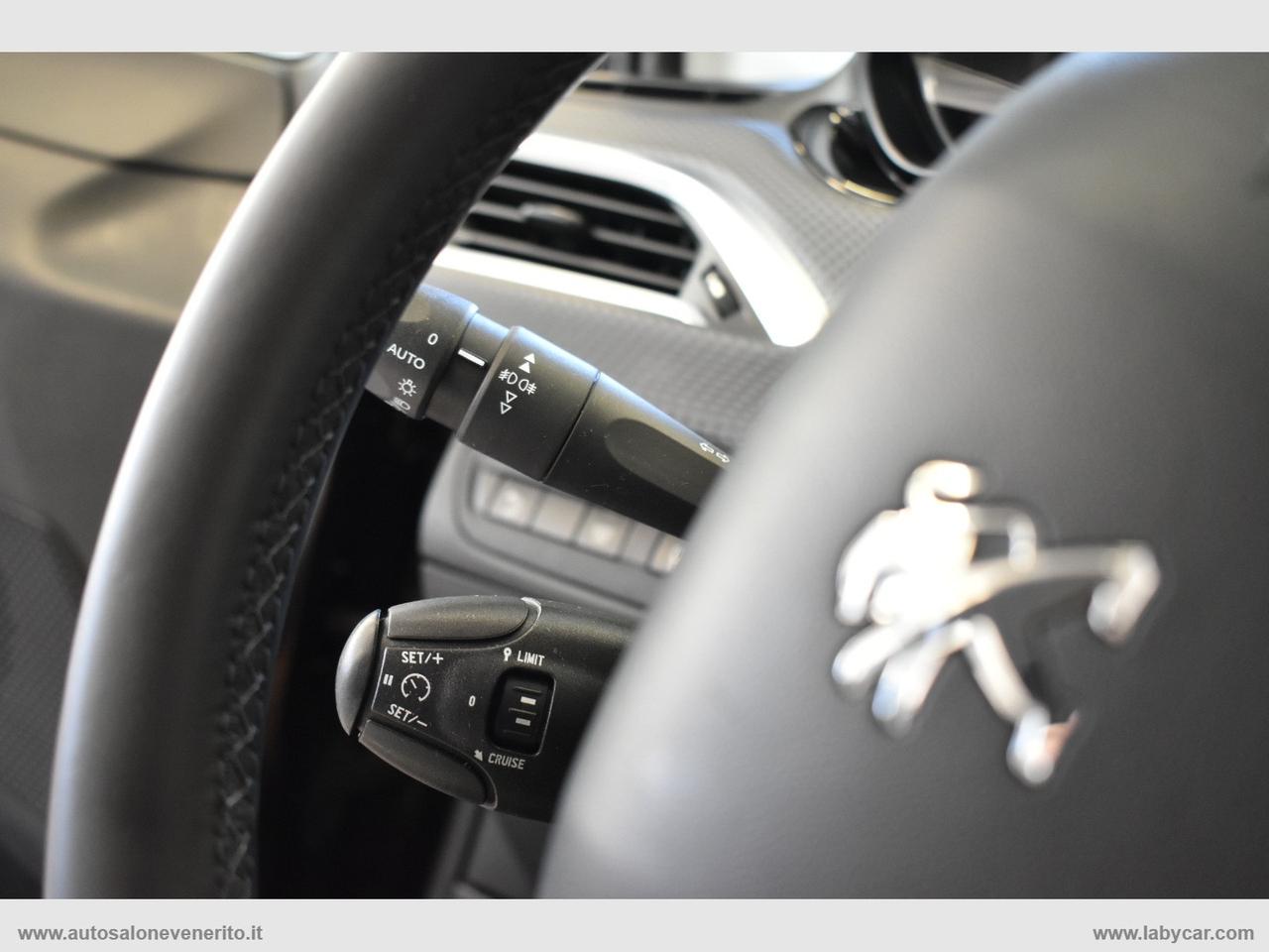 PEUGEOT 2008 1.6 e-HDi 92 CV S&S Allure