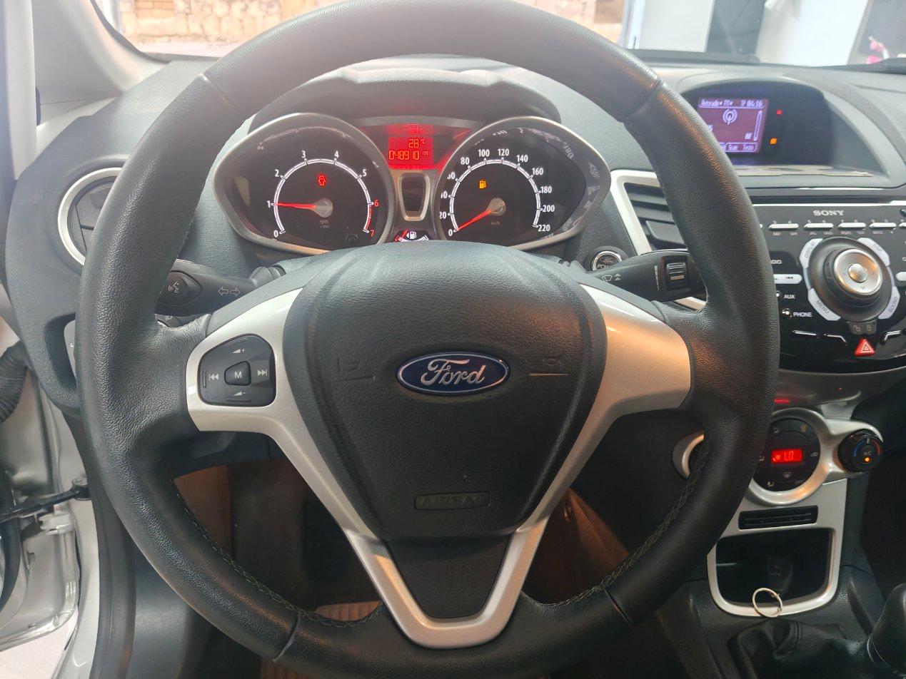 Ford Fiesta 5 Porte Fiesta 5p 1.4 16v Titanium c/esp Gpl E5