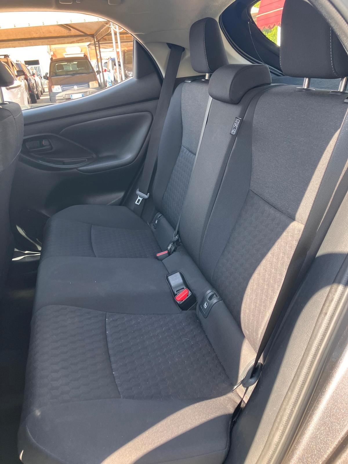 TOYOTA YARIS 1.5 115cv Hybrid 5 Porte Trend
