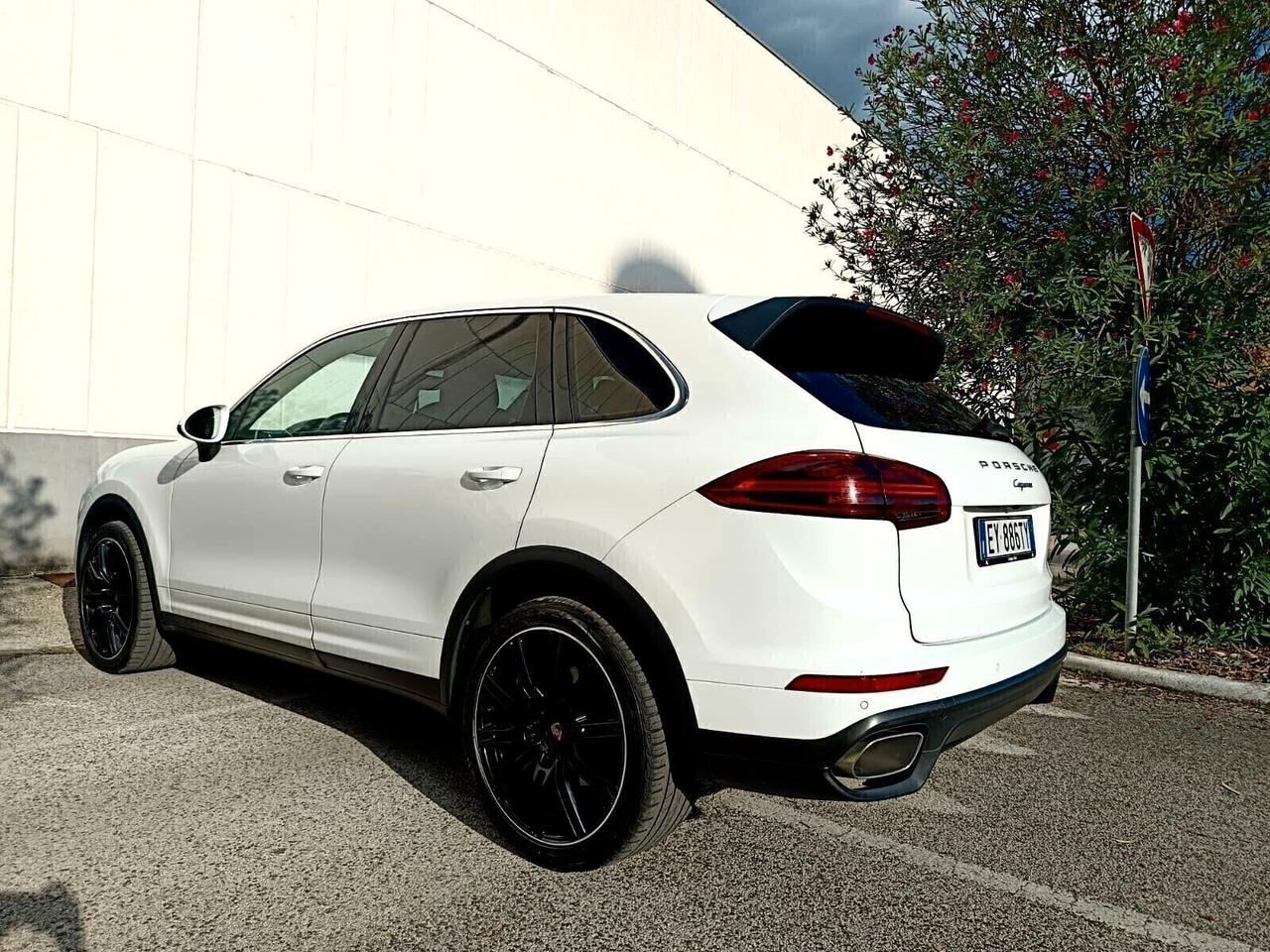 Porsche Cayenne 3.0 Diesel Restyling UNIPRO