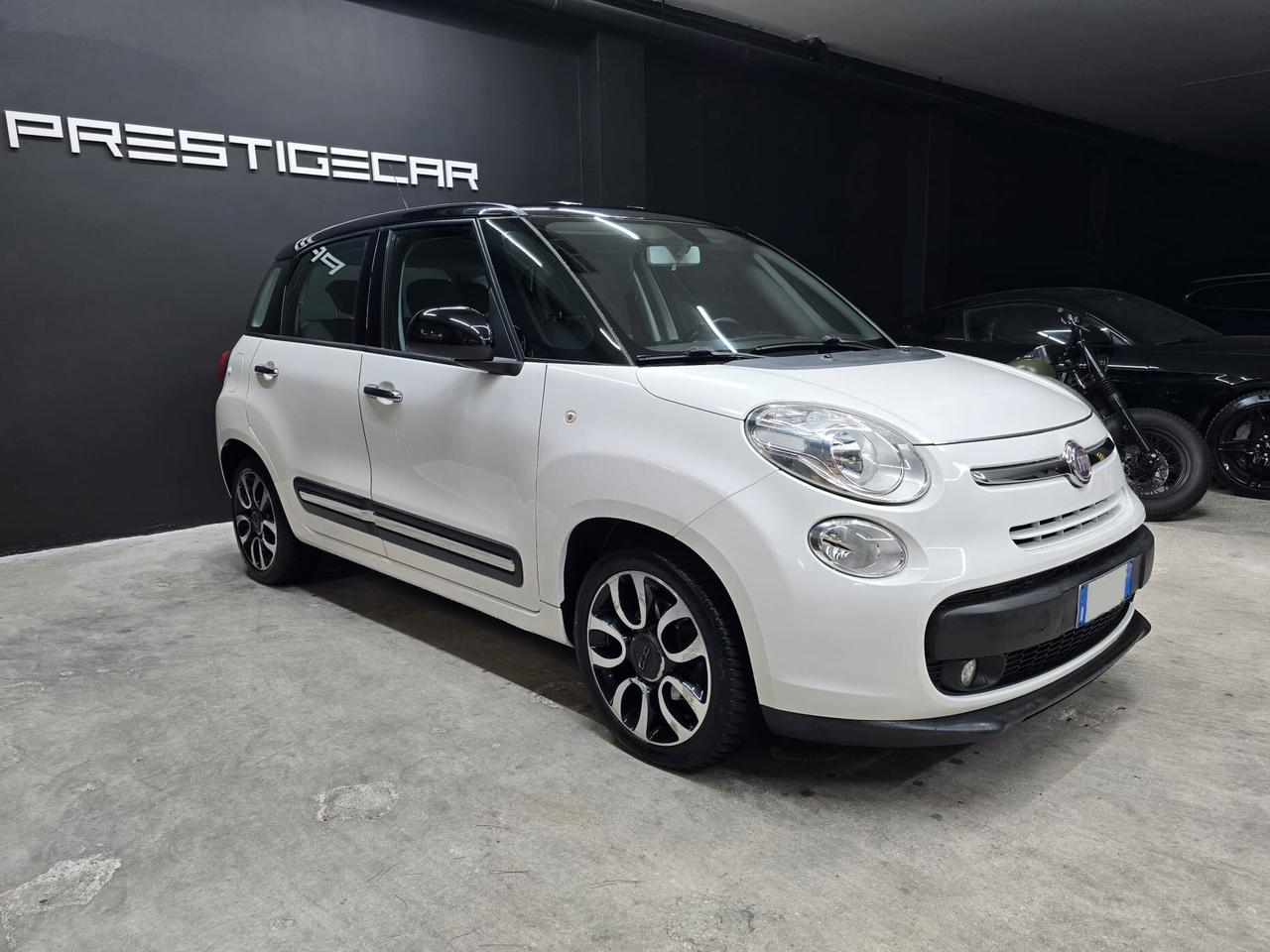 Fiat 500L 1300multijet Black e white luonge