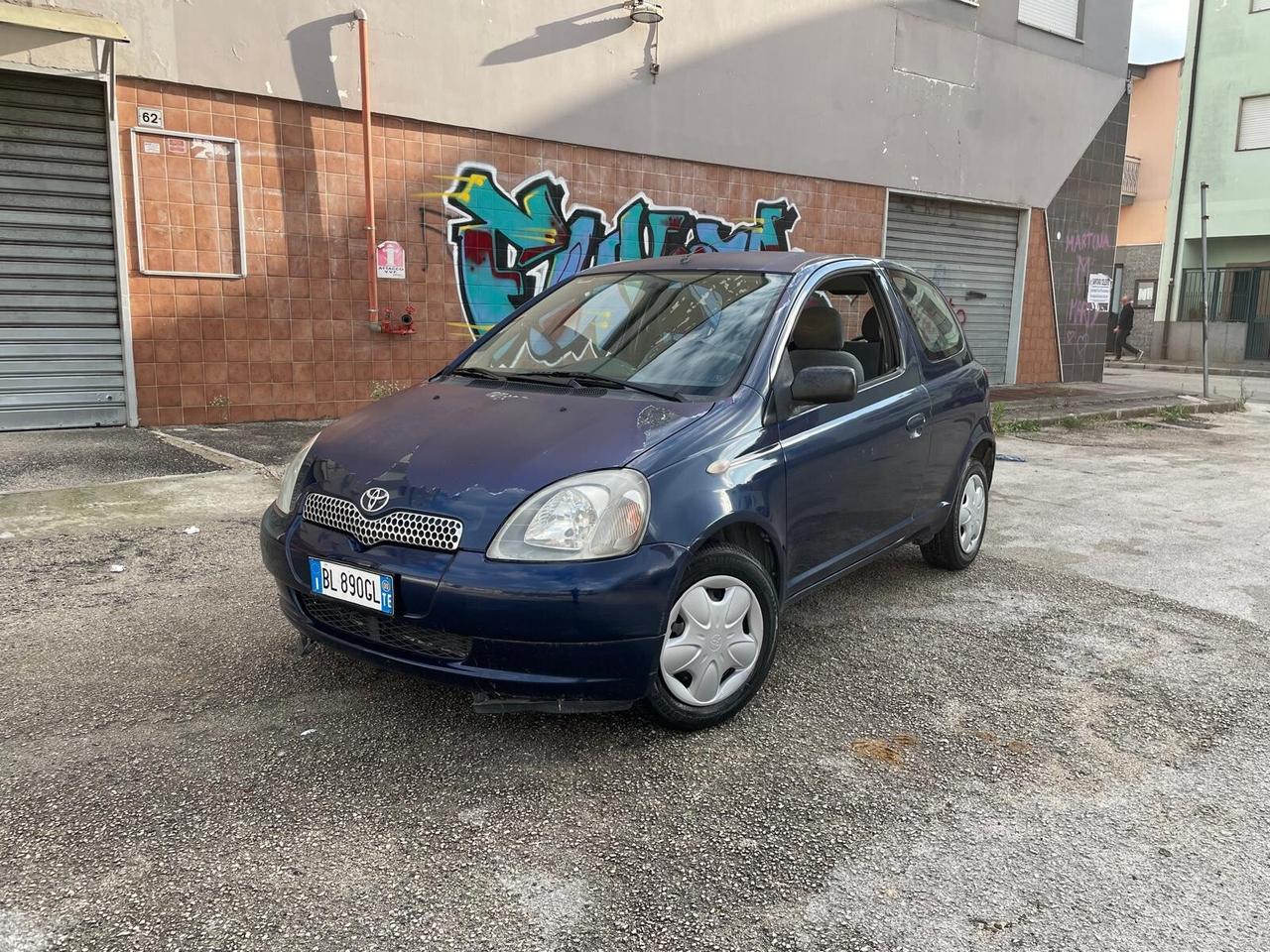 Toyota Yaris 1.0i 16V cat 3 porte