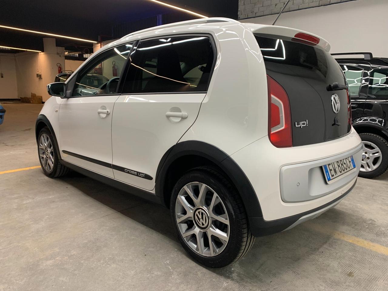 Volkswagen cross up! 1.0 75 CV 5p.