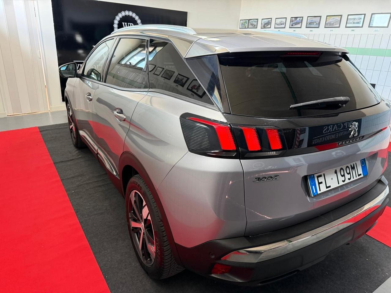 Peugeot 3008 BlueHDi 120 S&S Allure